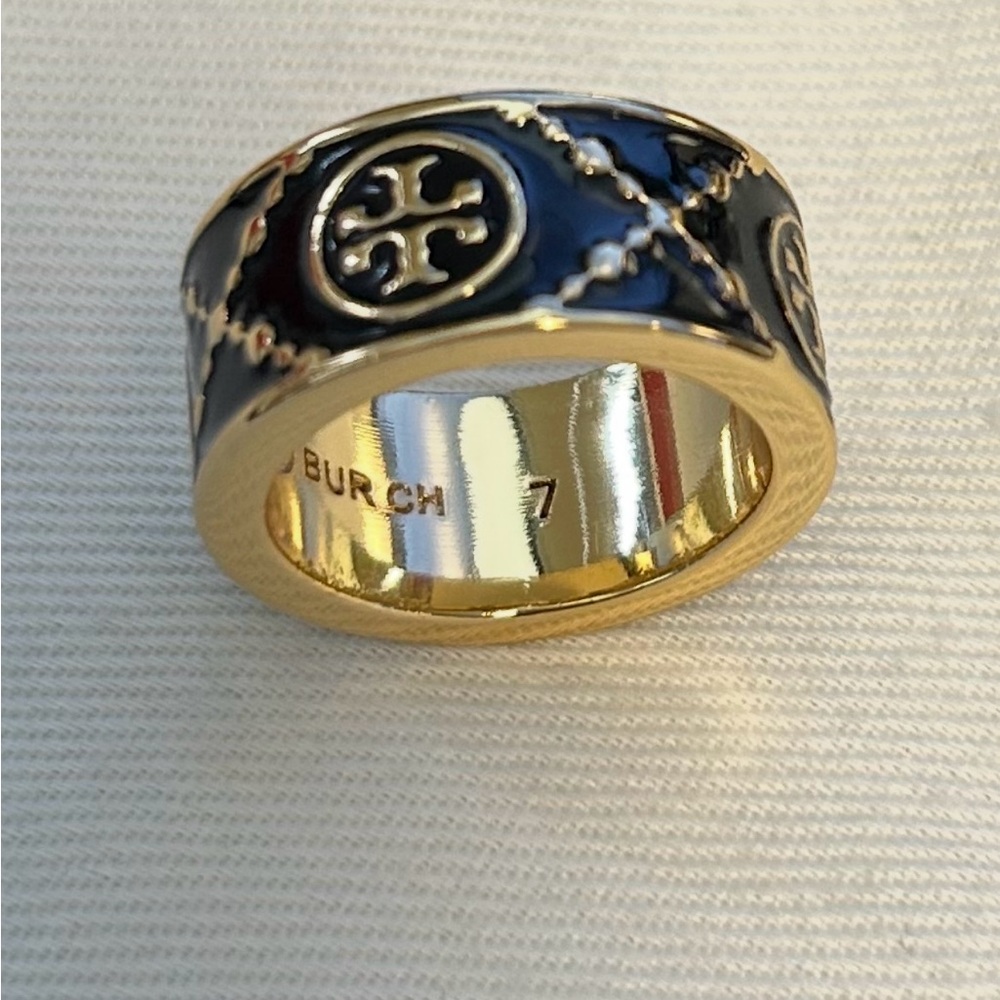 NWOT Tory Burch Black and Gold Ring, size 7